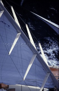 Mast of a Maxi yacht