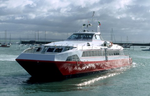 A Red Jet high speed link from Southampton to Cowes Isle of Wight
