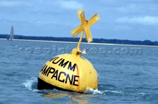 Showing tidal strength  in the solent -navigation bouy