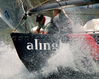 Switzerlands Alinghi in action during the match against Americas Oracle in the fiifth race of the Louis Vuitton Cup final in Auckland, New Zealand, Saturday, Jan. 17, 2003. Alinghi won the match by 13 seconds to make the score 4-1 in the best of nine races. (Carlo Borlenghi/Kos Picture Source) NOT FREE