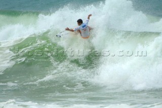 Dramatic action from the Brazilian winner Adriano de Souza during the Hossegor Seignosse Rip Curl Pro 2005 in France