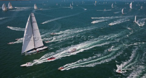 Race Start  ICAP LEOPARD Sail Number GBR1R Owner Mike Slade Design Farr 100