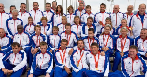 Qingdao China 22082008  Qingdao 2008 OLYMPICS  GBR Team the medalists plus the rest of the sailing t