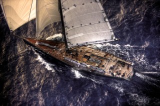 Aerial DSK maxi yacht