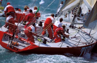 Teamwork onboard Tuborg Admirals Cup boat.