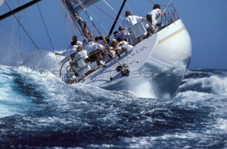 Teamwork on the maxi yacht Longbarda owned by Mike Slade and driven by Chris Law
