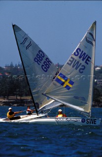 Percy (GBR) v Loof (SWE)  Finn Class - Olympics 2000