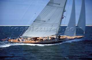 J Class yacht Endeavour sailing