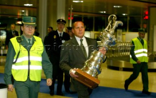Geneve to Valencia  26 November 2003. Transfer the Cup to Valencia. The Cup