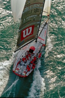 Southampton Inghilterra 23 Settembre 2001  . Partenza della Volvo Ocean Race 2001-2002 . Amer Sports TooSouthampton England September 23th 2001. Start of the Volvo Ocean Race 2001-2002 . Amer Sports Too