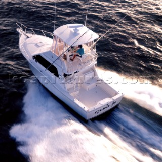 Cabo 35 sports fishing boat