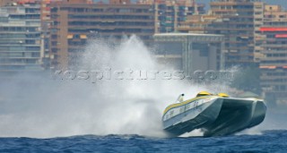 UIM Class 1 World Offshore Championship 2004Spanish Grand Prix, Alicante 4 JunyOfficial PracticeROSCIOLI HOTELS - Nicola Giorgi and Mauro EspertoPhoto:©Carlo Borlenghi