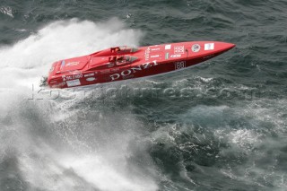 The Powerboat P1 British Grand Prix 2004 in Brighton UK.  Boat Name: OSG Racing Ð Evolution Class Power boat Nationality: Italy Extra info: 2 engines 980 horsepower each