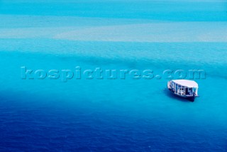 Mare - Onde - MaldiveSea - Waves - Maldive. Ph.Guido Cantini /
