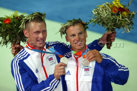 Athens 21 08 2004 Olympic Games 2004   470 M NICK ROGERS  JOE GLANDFIELD GBR 470 Silver medal in Ath
