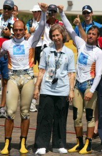 Athens 26 08 2004. Olympic Games 2004  . 49 er. Queen of Spain Sofia and the Infanta Cristina. MARTINEZ - FERNANDEZ (ESP). Gold Medal