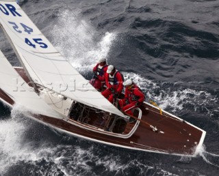 75th Dragon Anniversary Regatta 2004 in St Tropez was attended by 270 keelboats. Dragons competed from all over Europe.