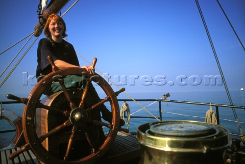 Kaskelot  Crew member at the helm