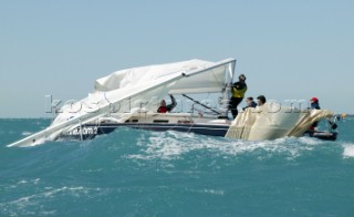 J105 dismasted in the first race of Key West Race Week 2005