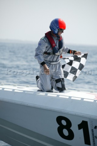 Chequered flag  Powerboat P1 World Championships 2005 Gallipoli
