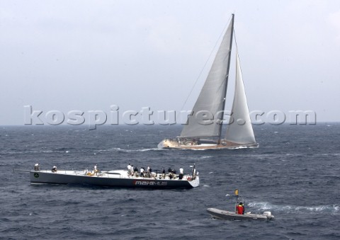 Super maxi Maximus dismasted at the Maxi Yacht Rolex Cup 2005