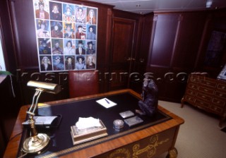 Private office. Flavio  Briatore Managing Director of Renault F1 Team France in Viry-Châtillon, on board of his yacht Force Blue. SALES ONLY FOR UK