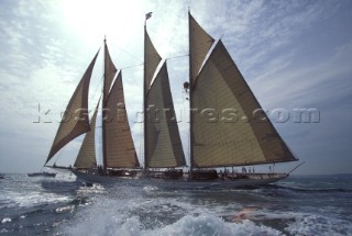 Schooner sailing superyacht Adix