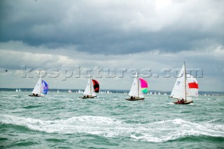 COWES, ENGLAND - AUGUST 1: The colourful spinnakers of the classic X yacht fleet during Day 4 of Skandia Life Cowes Week 2006. (Photo by Kos/Kos Picture Source via Getty Images)