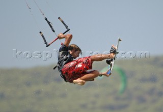 TARIFA, SPAIN - SEPT10th 2006:  Cesar Portas (Spain) competing in the BETANDWIN.COM KITESURF PRO. PKRA 2006 WORLD TOUR on September10th in Tarifa in Spain, the mecca for kitesurfing. (Photo by Kirsten Scully/Kos Picture Source via Getty Images)