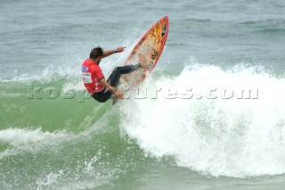 Dramatic action from eventual runner-up Brazilian Odirlei Coutinho at the Hossegor Seignosse France Rip Curl Pro 2005.