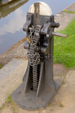 Paddle gear for opening ground paddleFrankton top lockFrankton JunctionMontgomery canalWelsh Frankto
