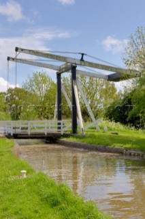 Allmans lift bridge No.1,Prees Branch,Llangollen canal,near Whixall,Shropshire,England,UK.May 2006.
