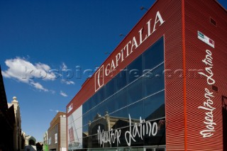 Valencia, 22 03 07. Team bases. Mascalzone Latino -  Capitalia Team