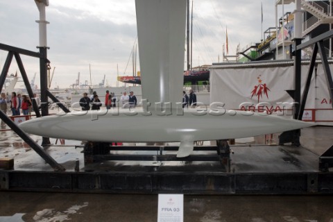 Valencia 01 04 07 32nd Americas Cup Unveiling Day Areva Challenge Keel FRA 93