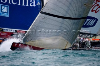 Valencia, 04 04 2007. Louis Vuitton ACT 13. Fleet Race, Luna Rossa Challenge.