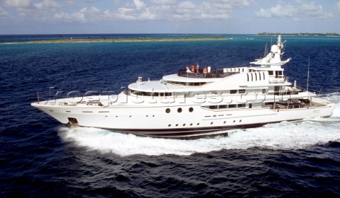 Southern Cross III Cruising Superyacht  Bahamas
