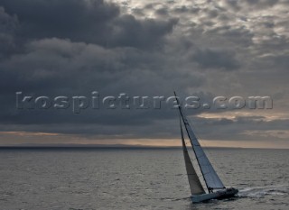 ICAP Leopard, Sail n: GBR1R, Class: IRC CK, Division: IRC, Owner: Mike Slade, Type: Farr 100.Rolex Fastnet Race 2011