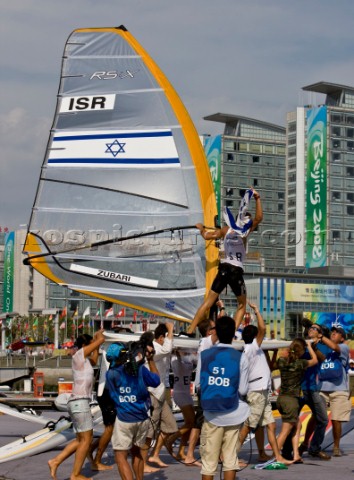 Qingdao China 20080820  Qingdao 2008 OLYMPICS  BRONZE MEDAL  Windsurfer Men  Israel  Shahar Zubari