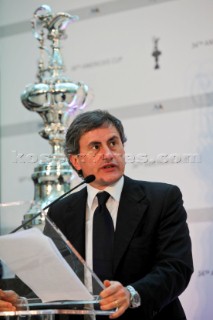 Roma, 06/05/10  34 Americas Cup  Press Conference  Gianni Alemanno Rome Mayor