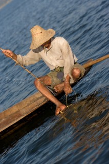 Inle Lake, Myanmar (Burma) 11 01 07    Traditional fishing boats