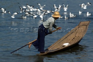 Inle lake, Myanmar (Burma) 10 01 07    Market