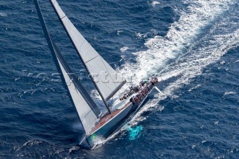 HIGHLAND FLING Sail n MON888 Owner  IRVINE LAIDLAW Lenght 2524 Model Wally 82