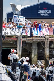 27/01/21 - Auckland (NZL)36th Americaâ€™s Cup presented by PradaPRADA Cup 2021 - DocksideSupporters at New York Yacht Club American Magic Base