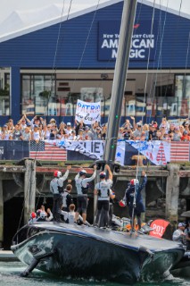 29/01/21 - Auckland (NZL)36th Americaâ€™s Cup presented by PradaPRADA Cup 2021 - DocksideNew York Yacht Club American Magic Base with supporters