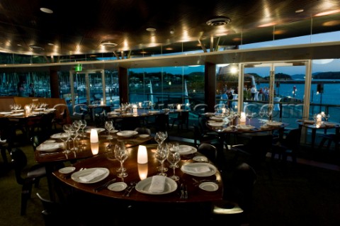 Hamilton Yacht Club restaurant at night